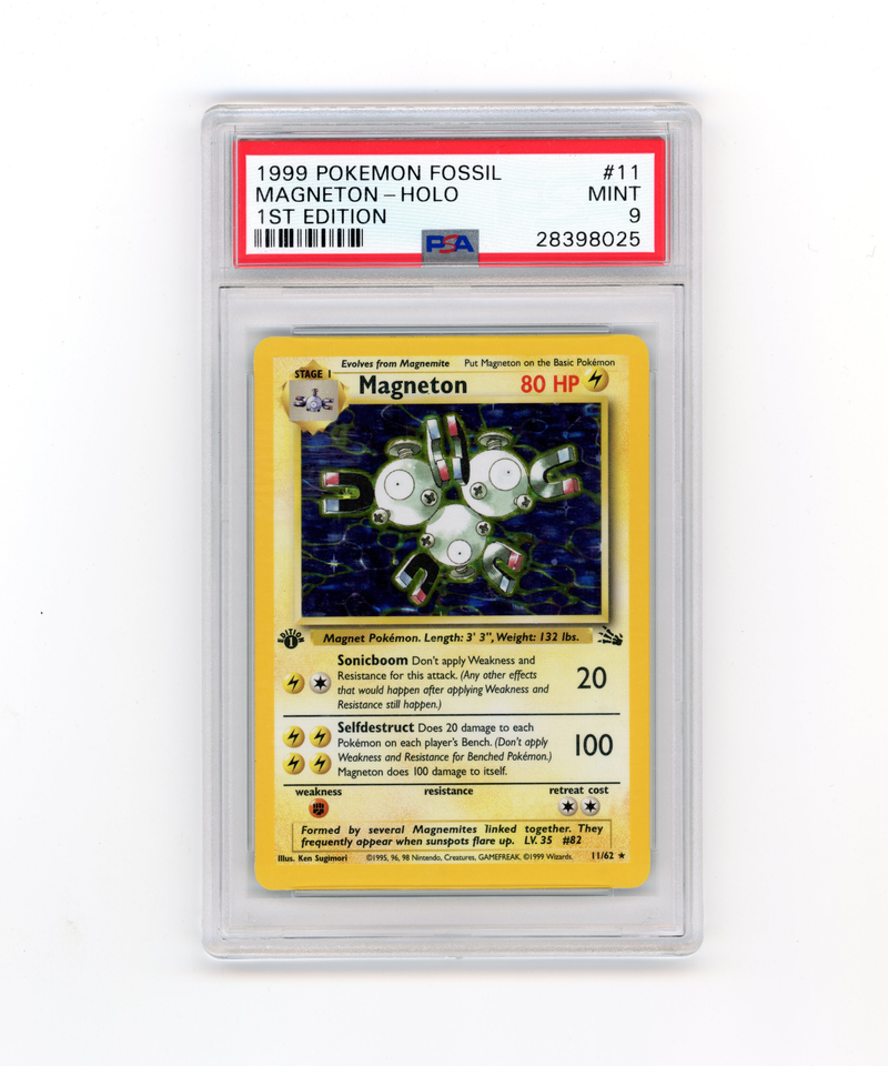PSA 9 Mint 1st Edition Magneton Holo Fossil 11/62